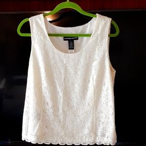 Lace tank fully lined
